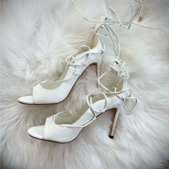 Lulu’s White Lace Up Strappy Sandals Lulu’s 7.5 - Picture 7 of 8